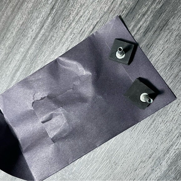 PRADA HEEL REPLACES - Picture 3 of 4